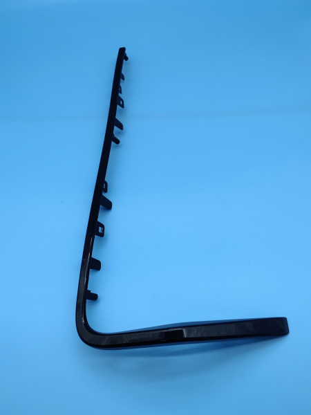 Правый молдинг накладки заднего бампера длинный Jetour F162804512BL