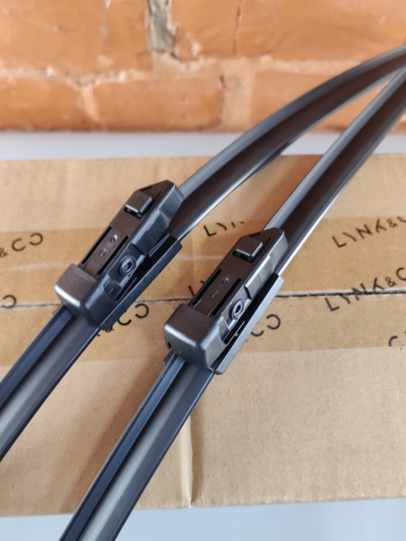 Щетки стеклоочистителя Zeekr 001 8892873532