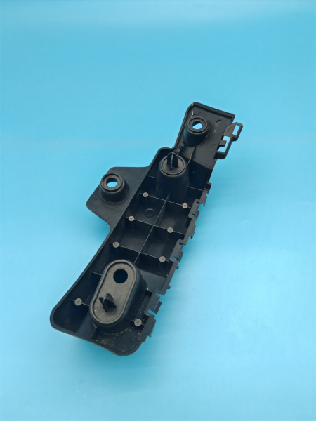 Кронштейн заднего бампера Zeekr 001 6600190824