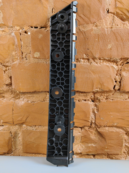 Кронштейн заднего бампера правый Haval Dargo 2804400XKN04A