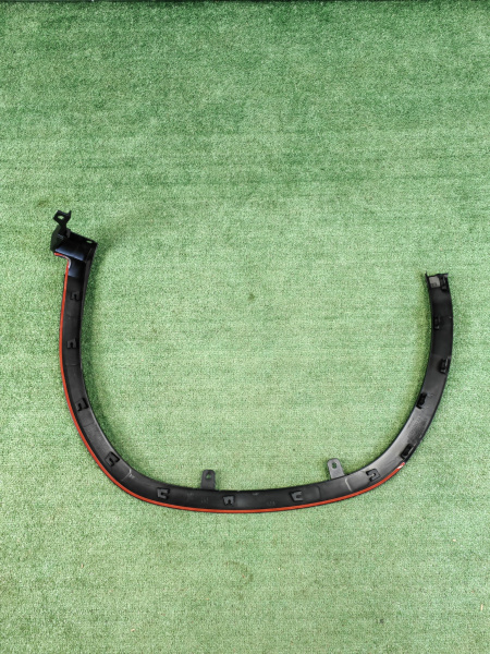 Расширитель передний правый Lexus RX 7560148040