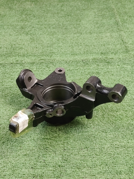 Кулак поворотный передний правый Chery Tiggo 7 Pro Max 204000676AA