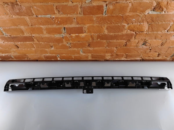 Кронштейн бамера задний средний LiXiang L9