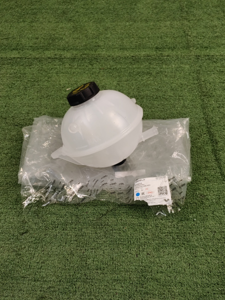 Бачок расширительный Geely Coolray 2082005900