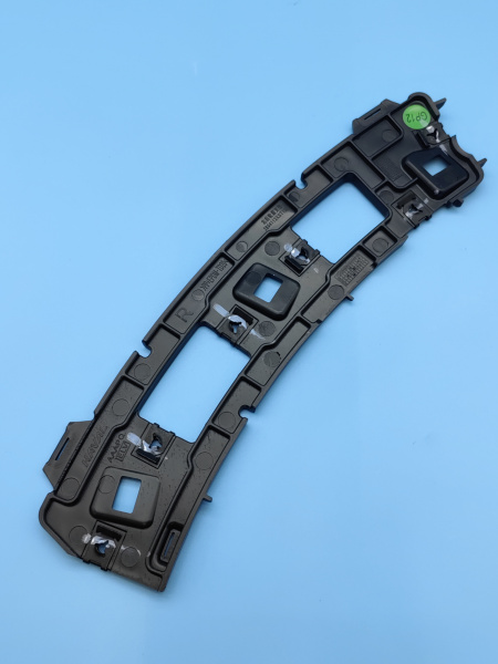 Кронштейн заднего бампера правый Haval Jolion рестайлинг 2804112XST13A