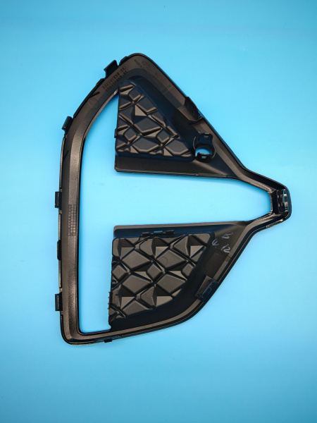 Решетка ПТФ правая Chery  Tiggo 7 Pro Max 602002191AAACE