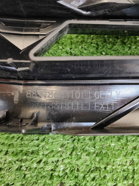 Решетка радиатора Geely Atlas рестайлинг 6013053600S44