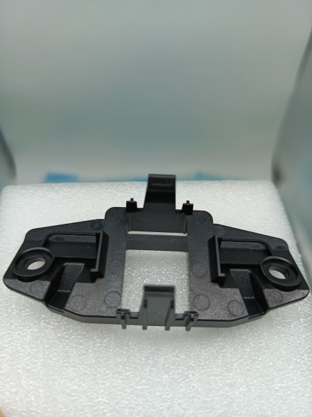 Кронштейн камеры Geely Monjaro 6013044200