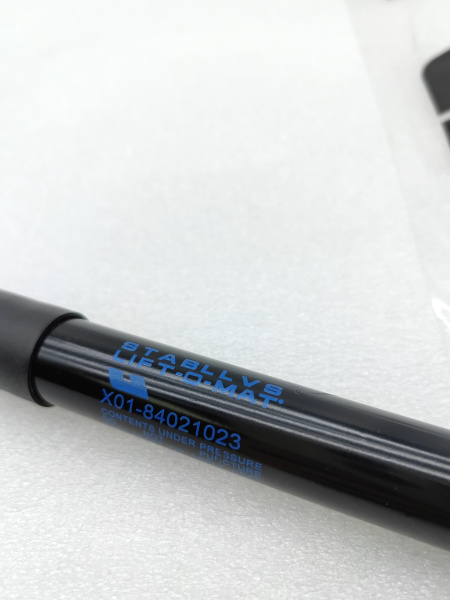 Амортизатор капота Li L8 L9 Х0184021023