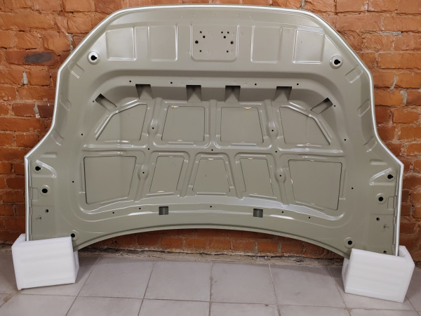 Капот Zeekr 001