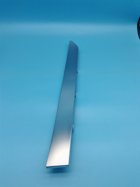 Молдинг накладки двери задней П Zeekr 001 6608021555SA6