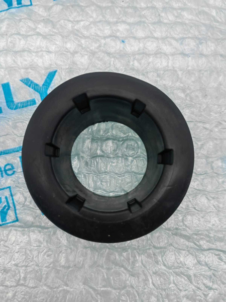 Заглушка дренажа Geely Monjaro 5022059500
