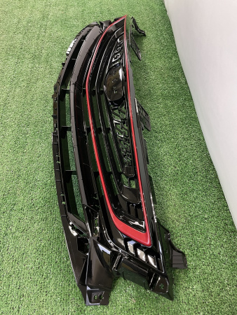 Решетка радиатора Geely Coolray 6013025000