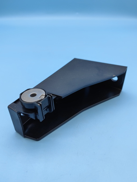 Кронштейн фары передней левой Geely Atlas рестайлинг 7051051500