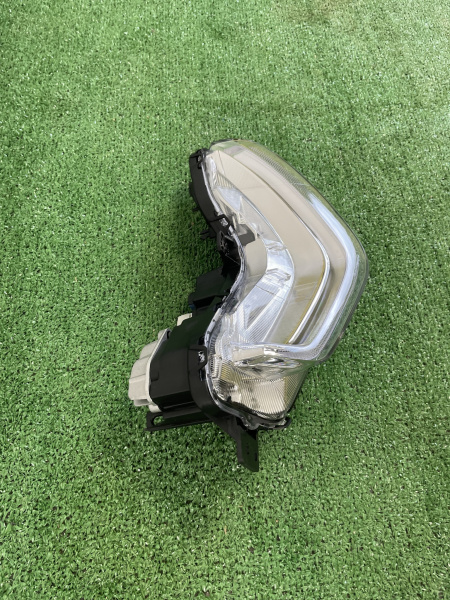 Ходовой огонь правый Haval Jolion 4137101XST01A