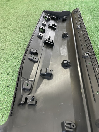 Накладка двери задней левой Geely Tugella 5081150300