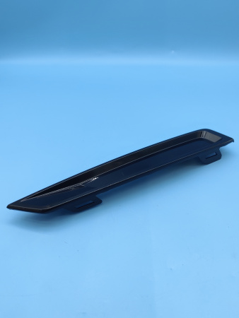 Молдинг ПТФ правый Geely Atlas Pro 6010101900