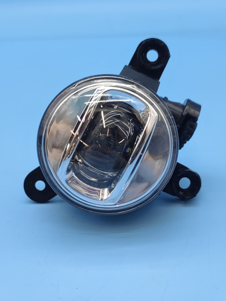 Противотуманная фара передняя правая Chery Arrizo 8 605000853AA