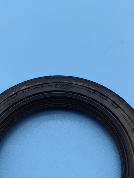 Передний сальник коленвала Chery Tiggo 7 pro max рестайлинг 372A1005045