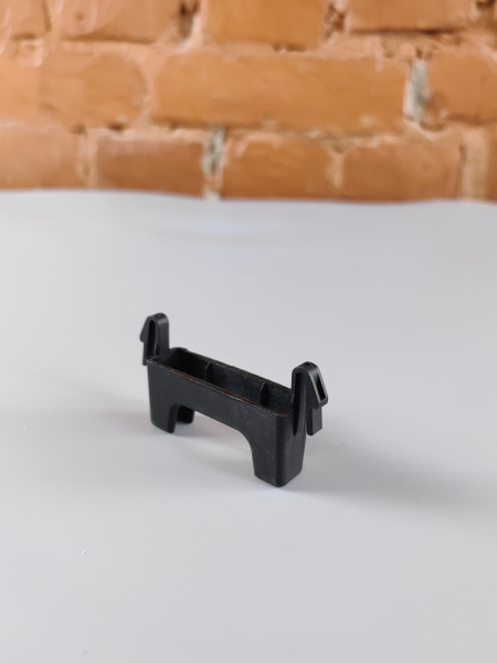 Накладка замка капота Li L8 L9