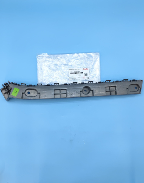 Кронштейн заднего бампера правый Chery Tiggo 8 Pro 602000836AA
