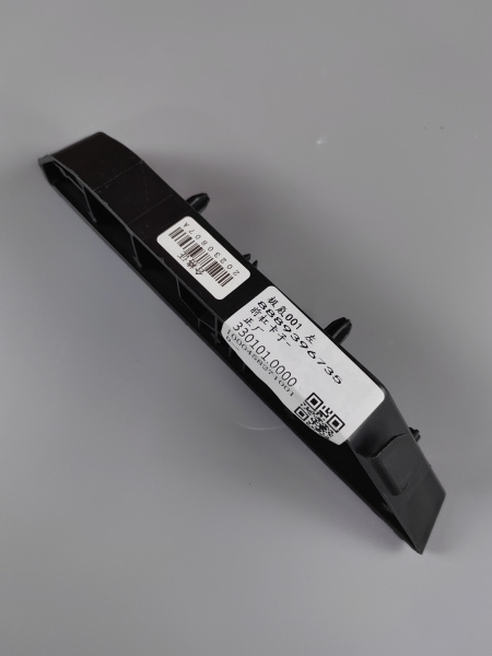 Кронштейн переднего бампера левый Zeekr 001