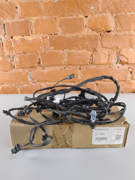 Проводка заднего бампера Zeekr 001 8892468687