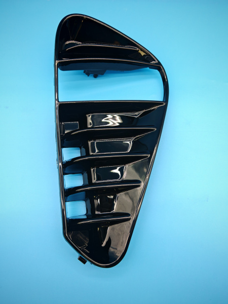 Накладка птф правая Geely Coolray 6010084000