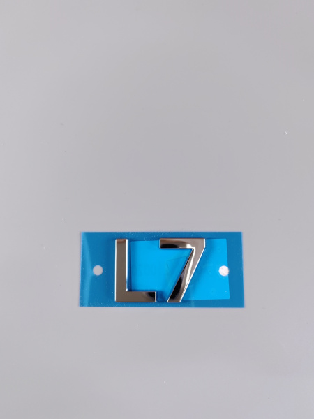 Эмблема крышки багажника Li L7