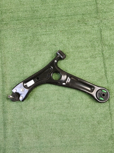 Рычаг передний левый нижний Chery Tiggo 7 Pro Max 202000470AA