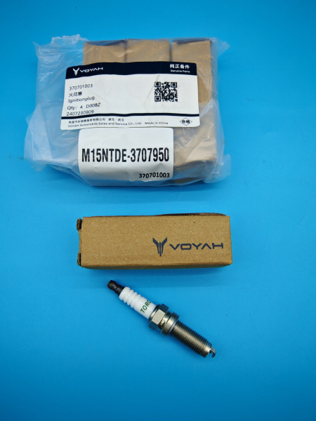 Свеча зажигания Voyah Free 370701003