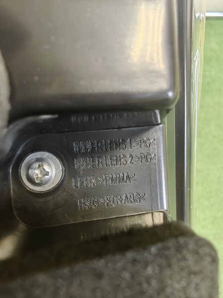 Фонарь правый в крышке багажника Haval Dargo 4133103XKN04A