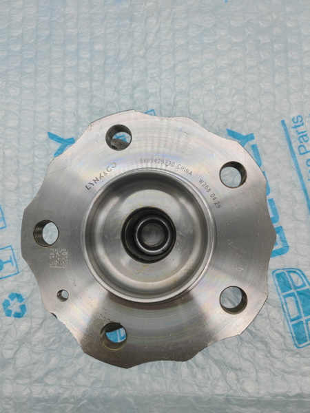 Подшипник ступицы задний Geely Monjaro 4050087600