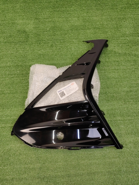 Накладка ПТФ передняя левая Changan Uni T S202F2713011300