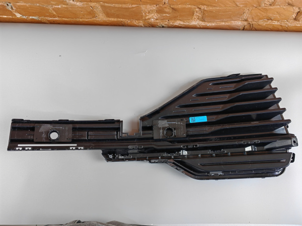 Решетка бампера правая Geely Monjaro 6010177300