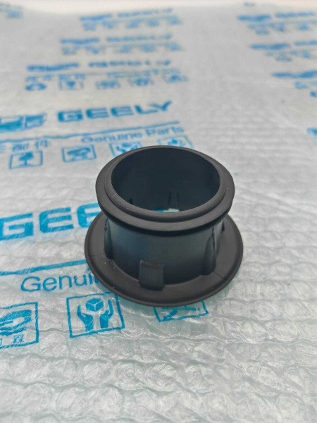 Заглушка дренажа Geely Monjaro 5022059500
