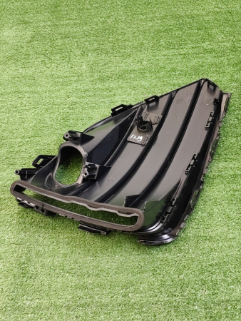 Решетка птф переднего бампера правая Geely Tugella 6010096100