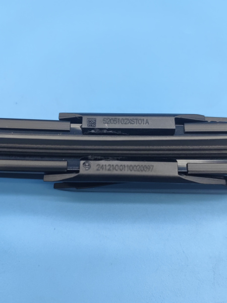 Щетка стеклоочистителя левая Haval Jolion 5205102XST01A