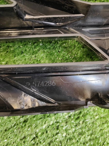 Решетка радиатора Geely Atlas рестайлинг 6013053600S44