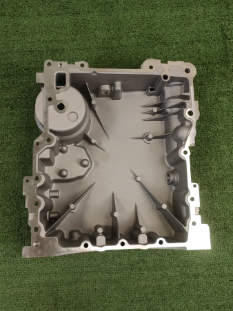 Поддон двигателя Geely Coolray 1056022400