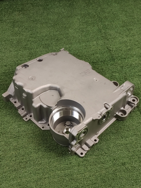 Поддон двигателя Geely Coolray 1056022400