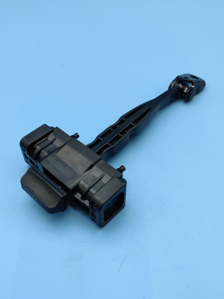 Ограничитель передней двери Exeed RX 551001353AA