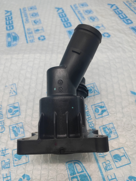 Термостат Geely Monjaro Tugella 1066029700