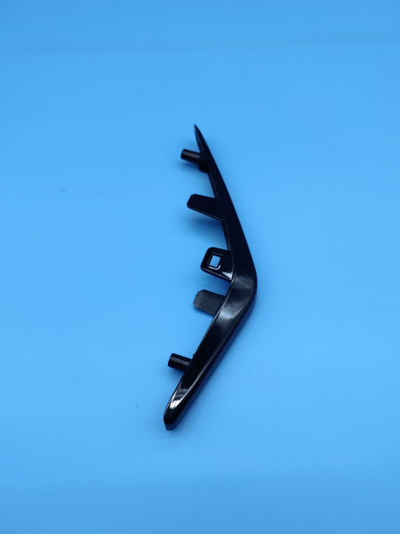 Молдинг накладки заднего бампера правый короткий Jetour Dashing F162804511BL