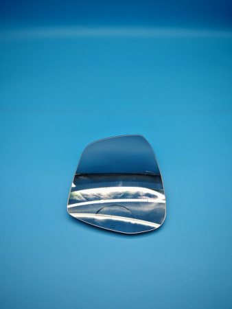 Зеркальный элемент левый Geely Coolray