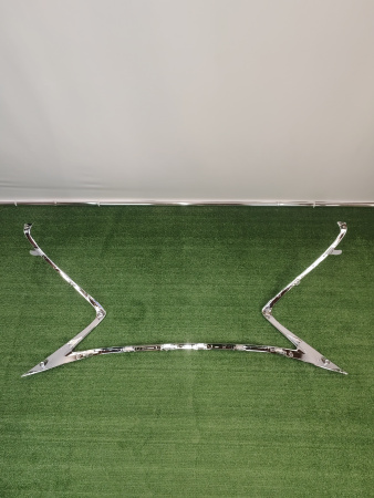 Молдинг решетки радиатора Lexus ES 5312133090