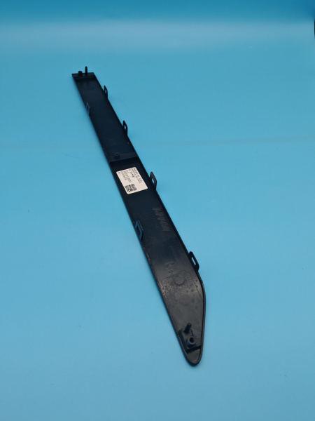 Молдинг накладки двери задней Л Zeekr 001 8894221796B03