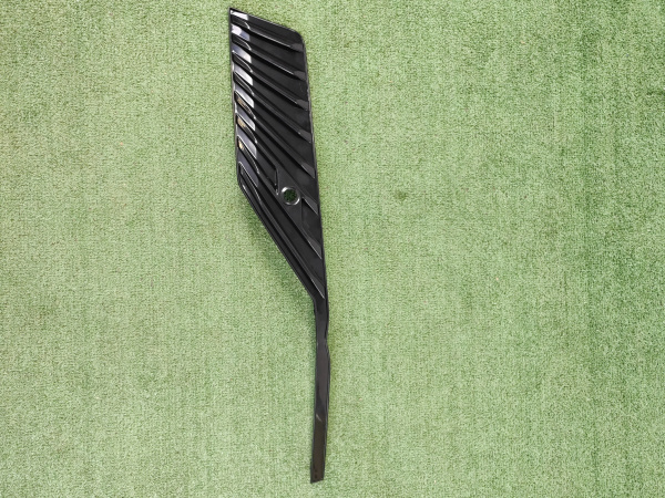 Решетка птф передняя левая Changan UNI-K CD569F271301-2102