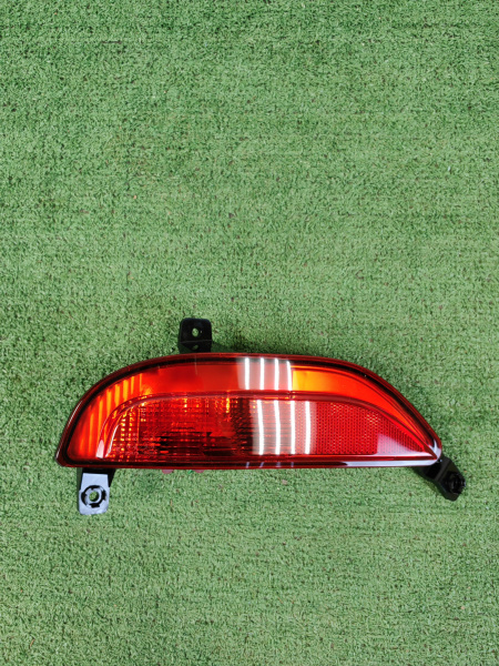Левая ПТФ задний бампер Chery Tiggo 4 Pro J684416030