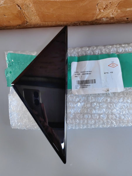 Накладка стойки правой Zeekr 001 6600201091BA3